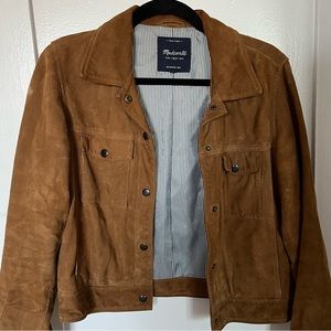 Cropped suede jacket